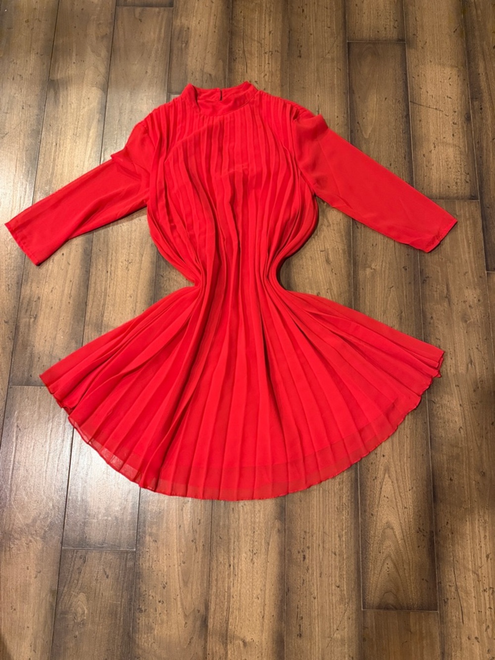 ♥️Red ASOS Tunic 
♥️Size 6

❤️NWT❤️